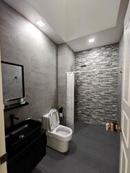 Eastwood Walk Gardens (D16), Terrace #565281801